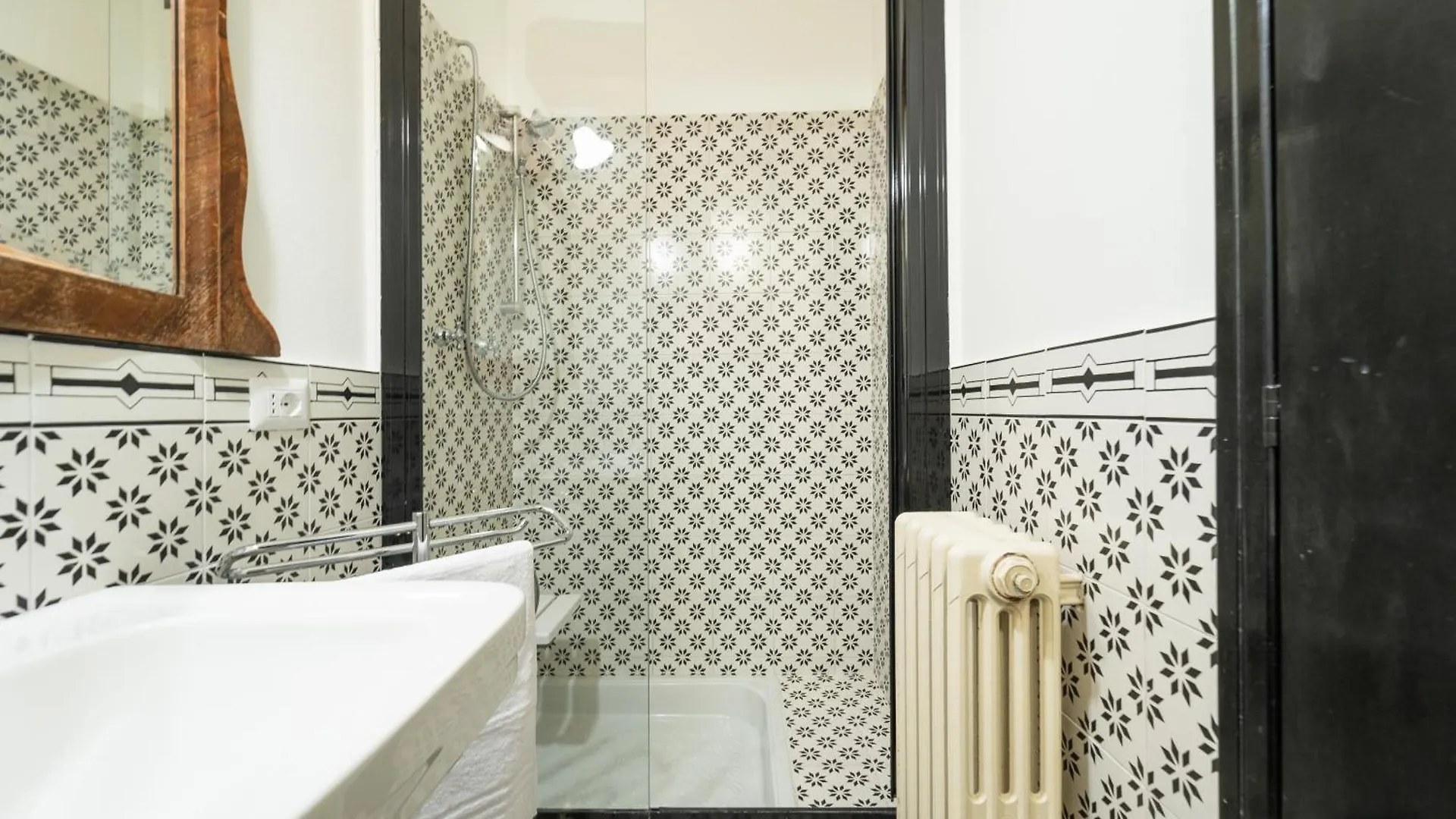 Gasthuis La Corte Di Emily Ap. 2 Hotel Milaan